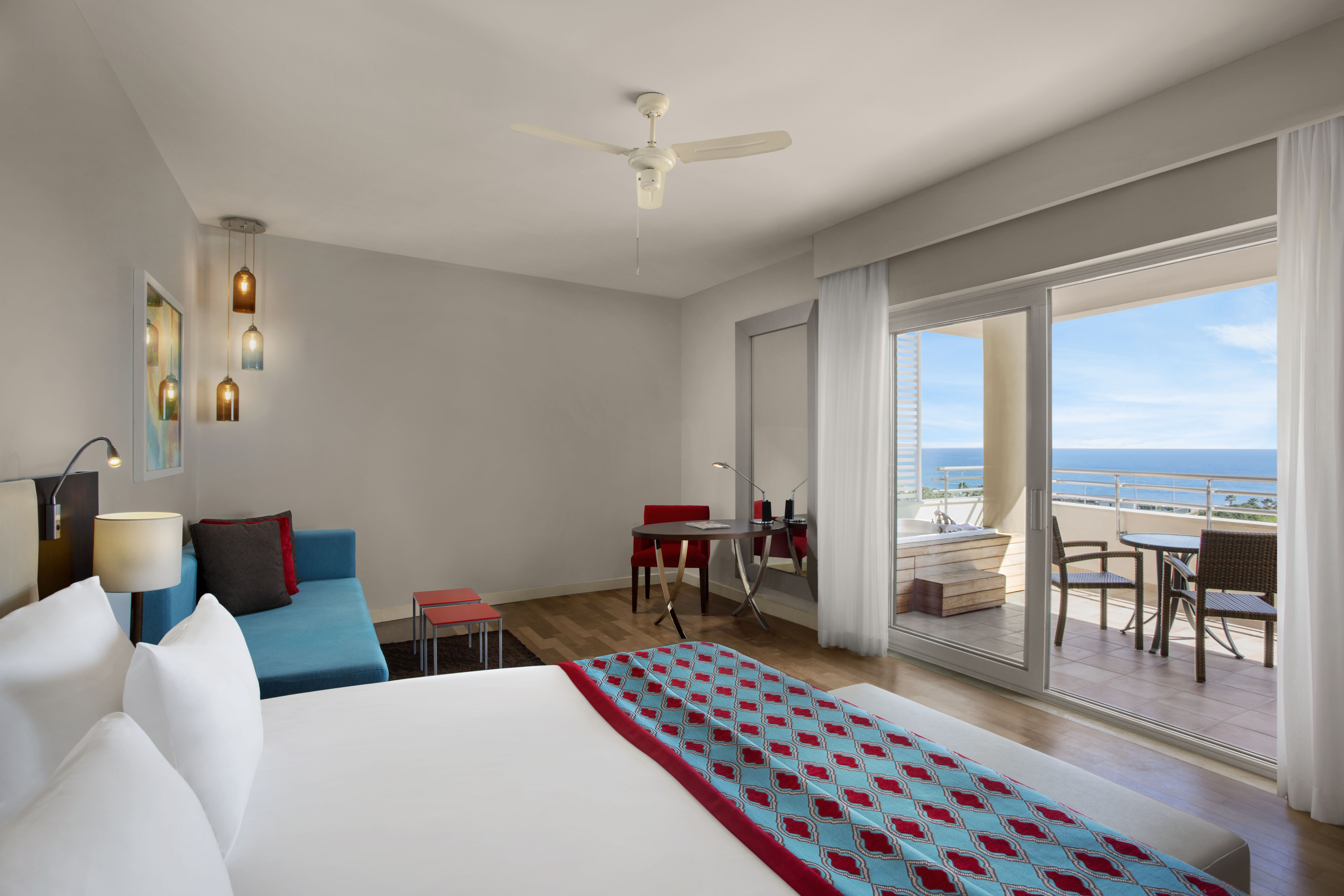 Corner Suite Jakuzili - Deniz Manzaralı